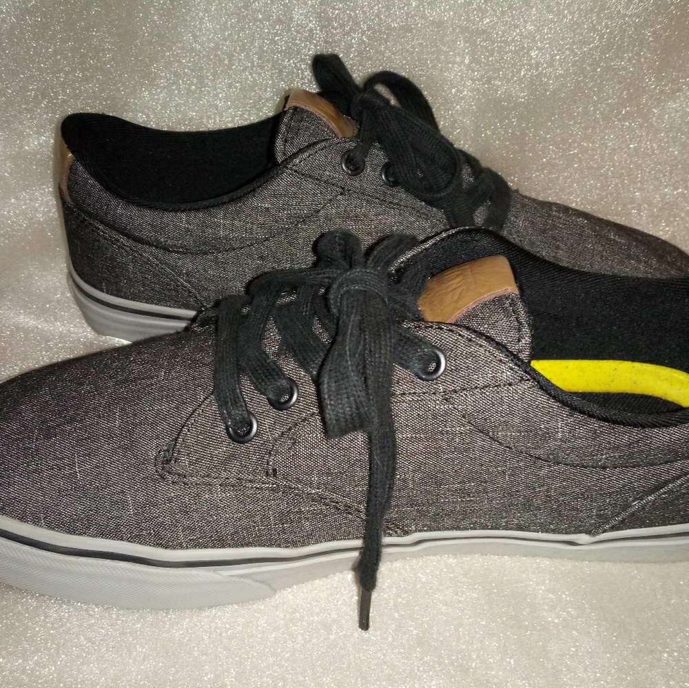 Grey Vans - Picture 4 of 4